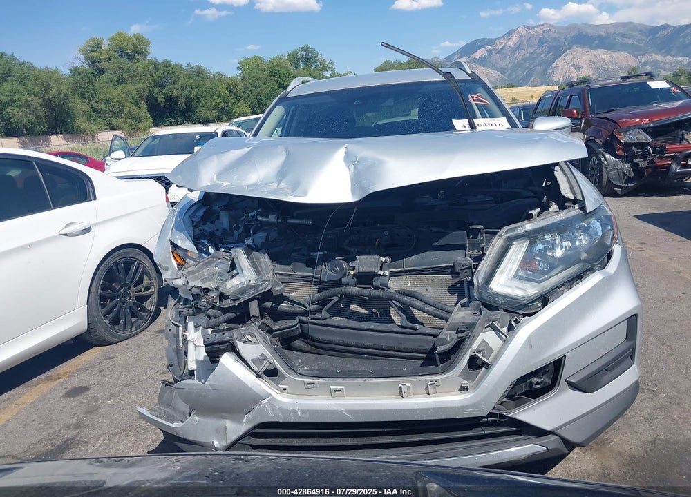 2019 NISSAN ROGUE VIN: 5N1AT2MV6KC732594