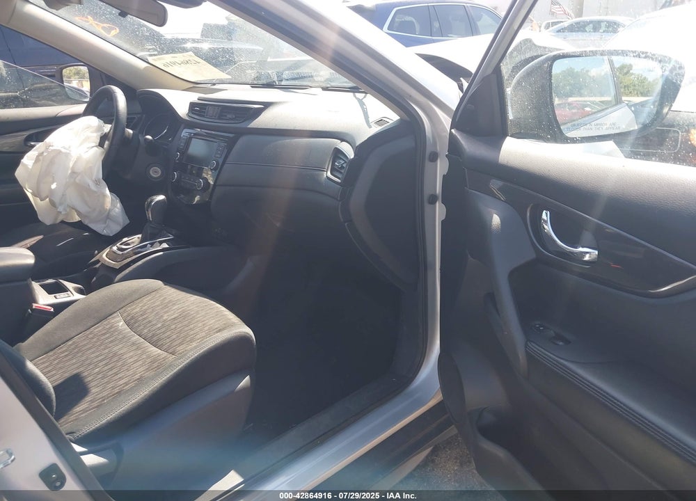 2019 NISSAN ROGUE VIN: 5N1AT2MV6KC732594