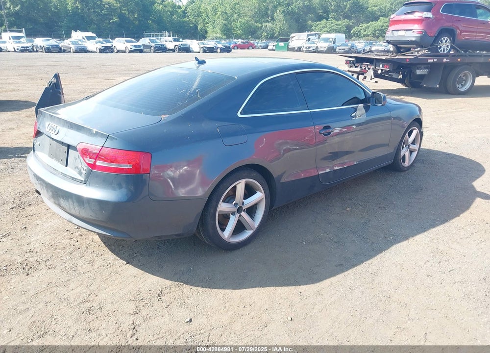 2010 AUDI A5 2.0T PREMIUM VIN: WAULFAFR3AA008321