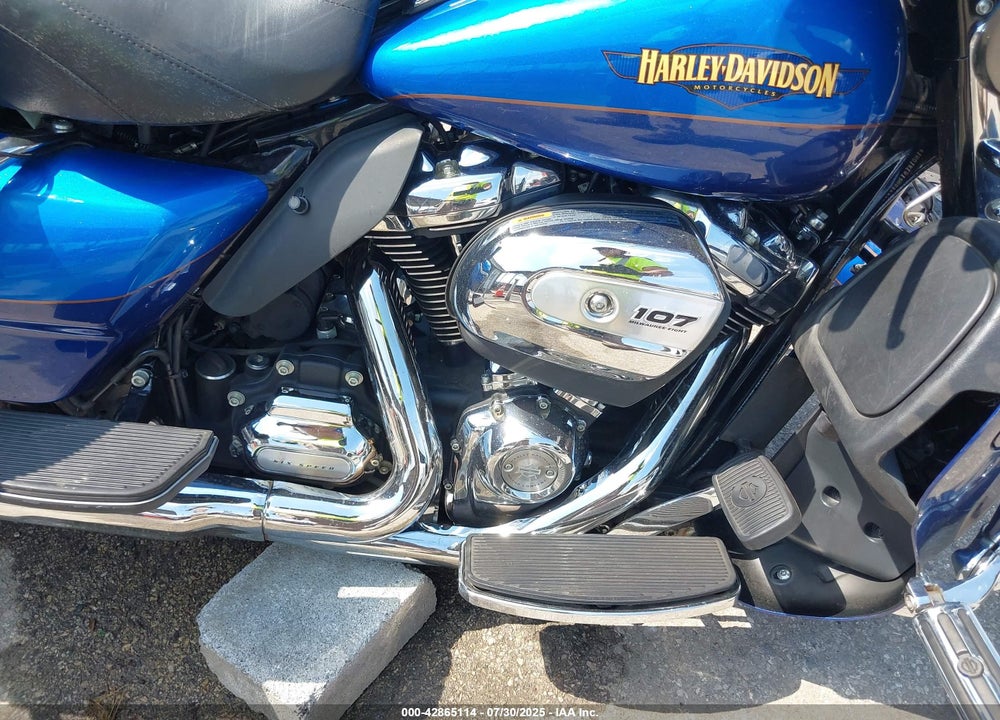 2017 HARLEY-DAVIDSON FLHTK ULTRA LIMITED VIN: 1HD1KED15HB626107