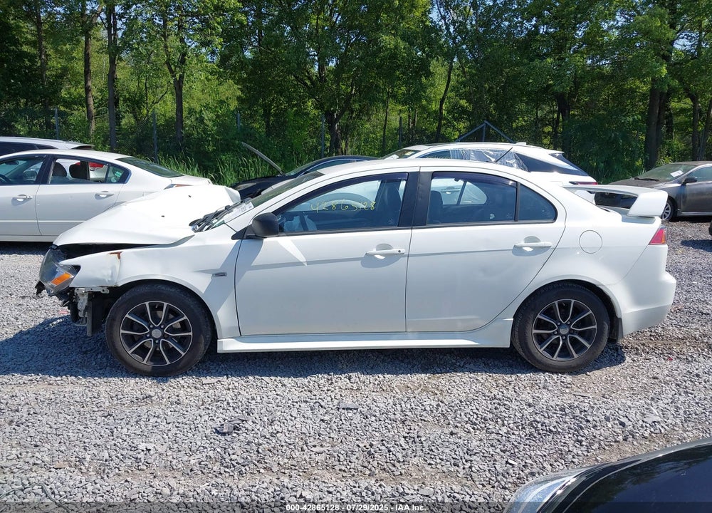 2015 MITSUBISHI LANCER VIN: JA32V2FW3FU019420