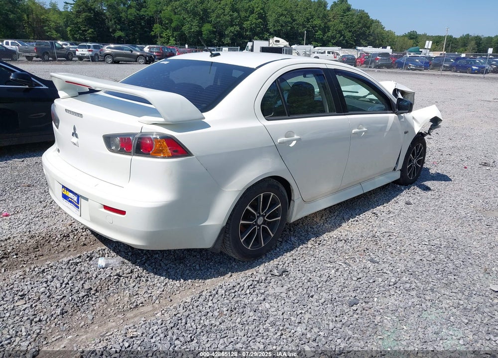 2015 MITSUBISHI LANCER VIN: JA32V2FW3FU019420