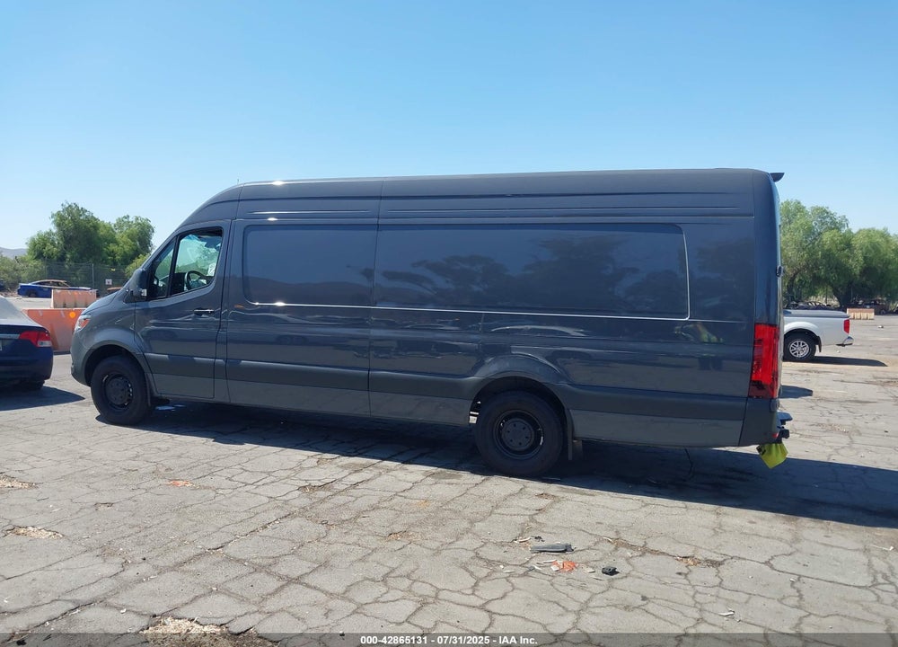 2025 MERCEDES-BENZ SPRINTER 2500 HIGH ROOF 4-CYL DIESEL HO VIN: W1Y4NDHY0ST209384