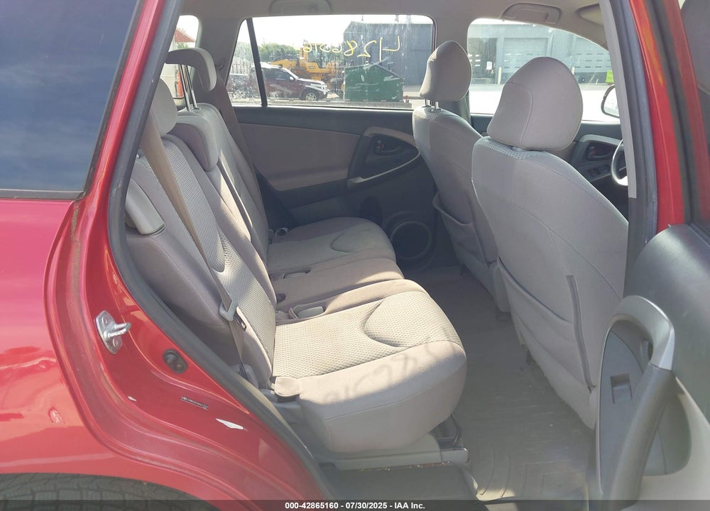 2006 TOYOTA RAV4 VIN: JTMBD33V465013741