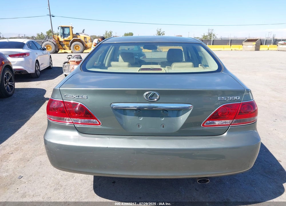 2005 LEXUS ES 330 VIN: JTHBA30G255072346