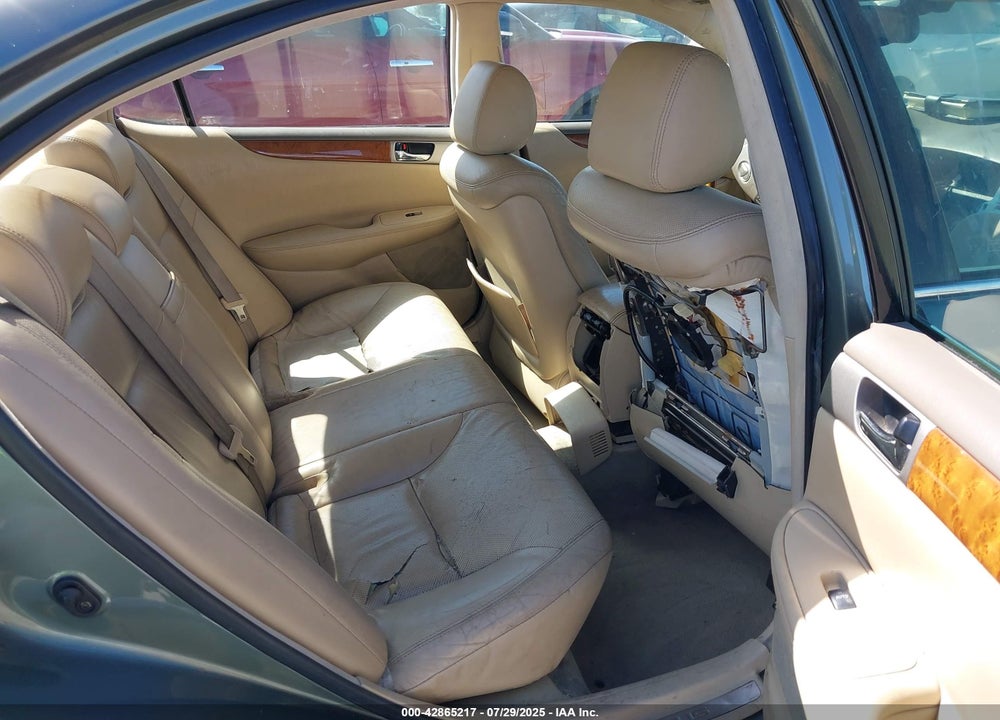2005 LEXUS ES 330 VIN: JTHBA30G255072346