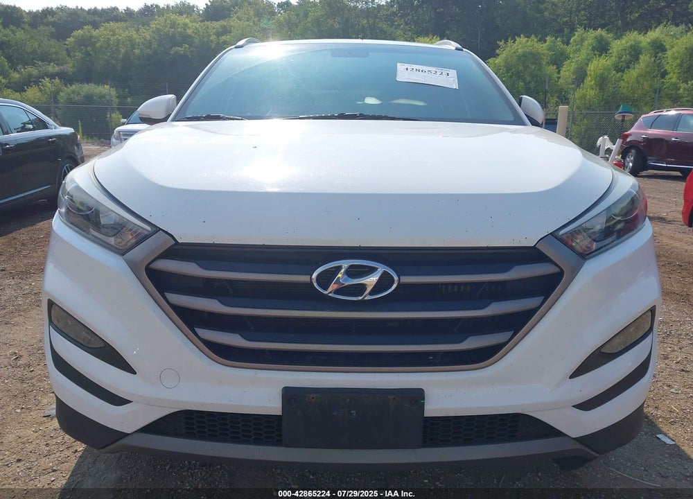 2016 HYUNDAI TUCSON VIN: KM8J3CA20GU220749
