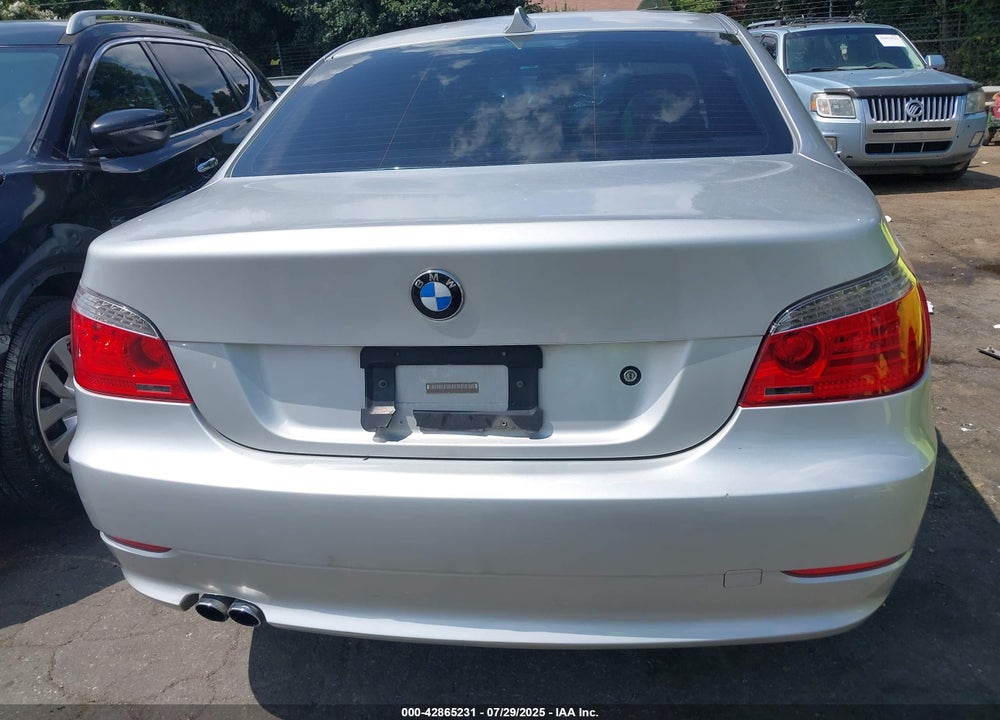 2009 BMW 528I VIN: WBANU53539C119765