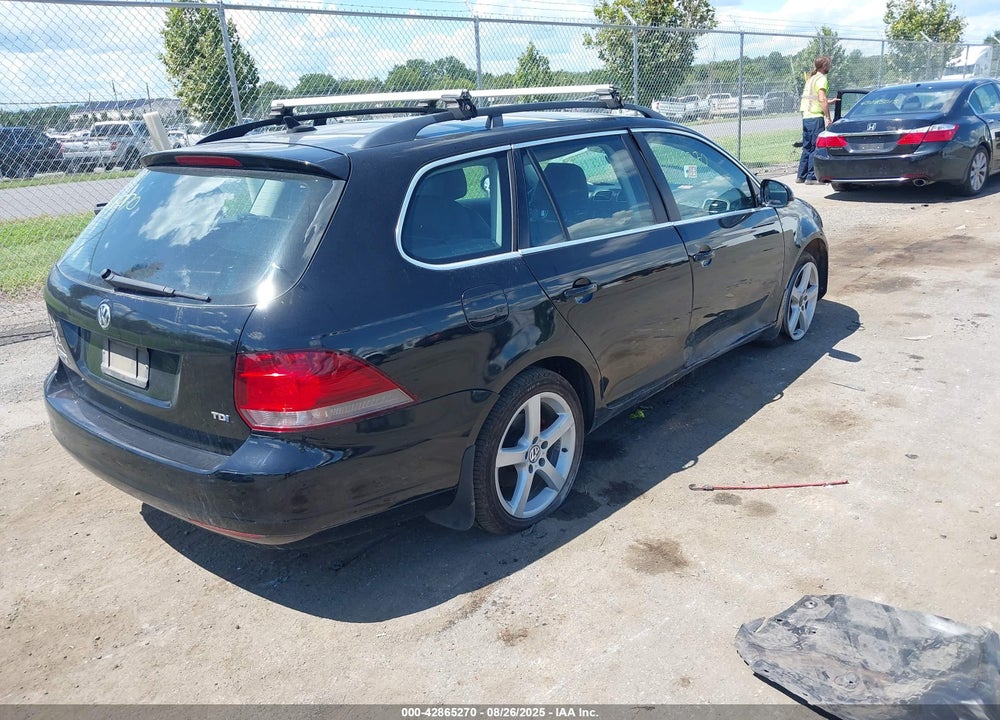 2011 VOLKSWAGEN JETTA VIN: 3VWPL7AJ3BM690510