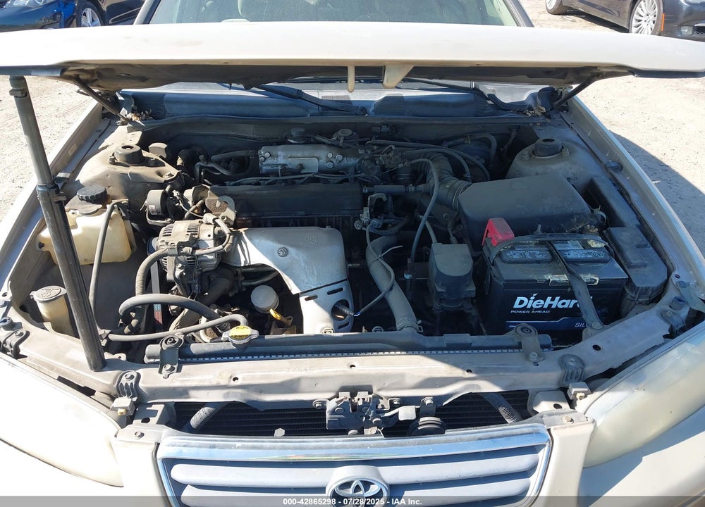 2001 TOYOTA CAMRY VIN: 4T1BG22K41U777446
