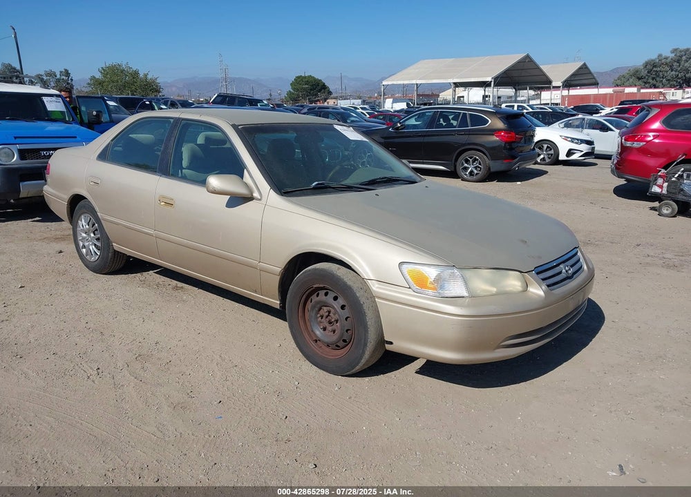 2001 TOYOTA CAMRY VIN: 4T1BG22K41U777446