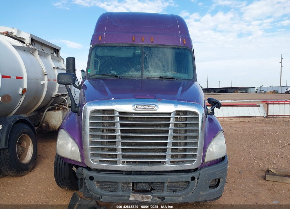 2016 FREIGHTLINER CASCADIA 125 VIN: 3AKJGLD55GSFN0665