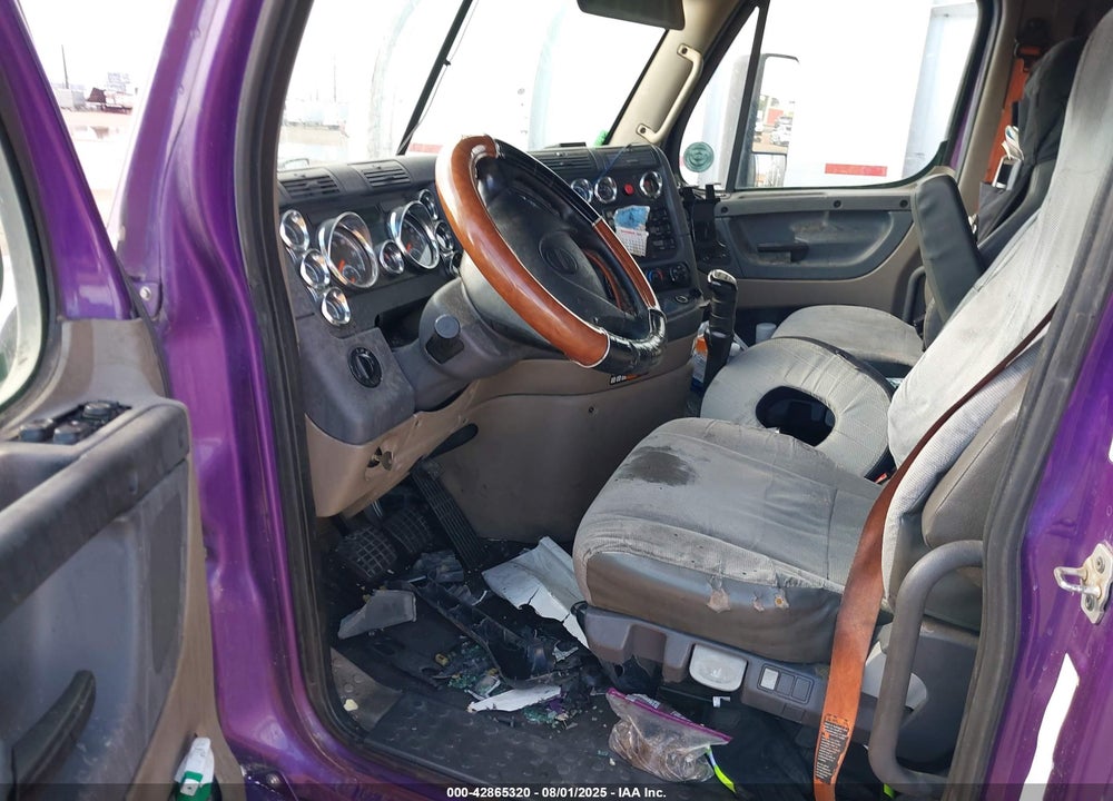 2016 FREIGHTLINER CASCADIA 125 VIN: 3AKJGLD55GSFN0665