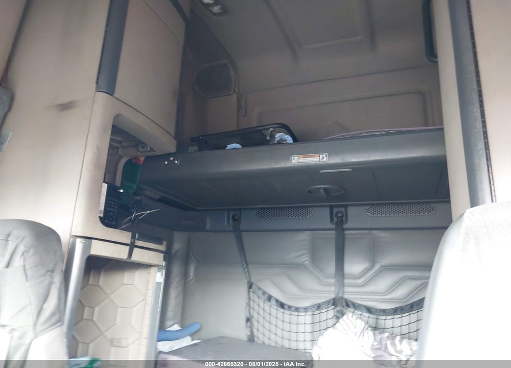 2016 FREIGHTLINER CASCADIA 125 VIN: 3AKJGLD55GSFN0665