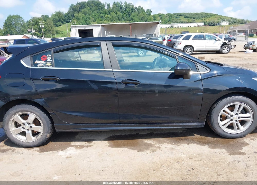 2017 CHEVROLET CRUZE LT MANUAL VIN: 3G1BD6SM9HS546812
