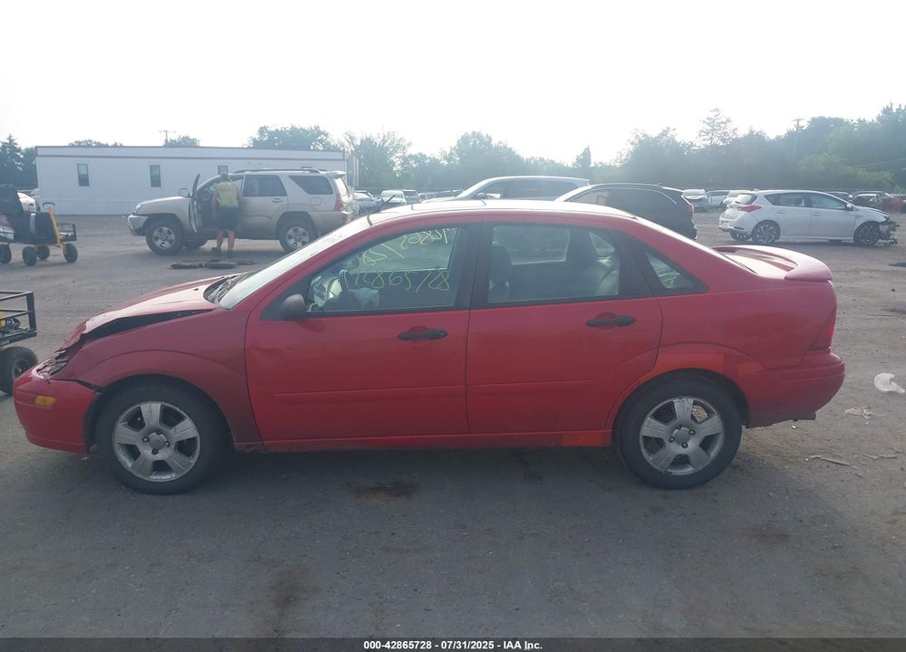 2004 FORD FOCUS ZTS VIN: 1FAHP38Z84W158856