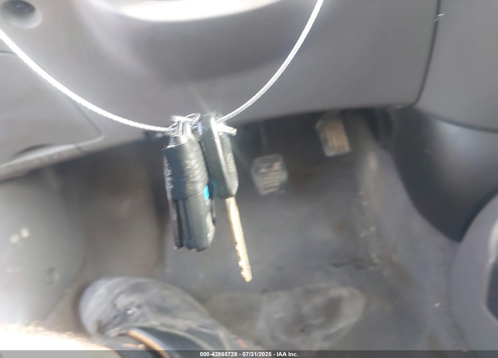 2004 FORD FOCUS ZTS VIN: 1FAHP38Z84W158856