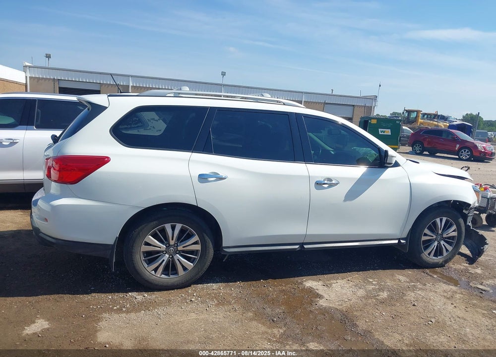 2018 NISSAN PATHFINDER VIN: 5N1DR2MN4JC608057
