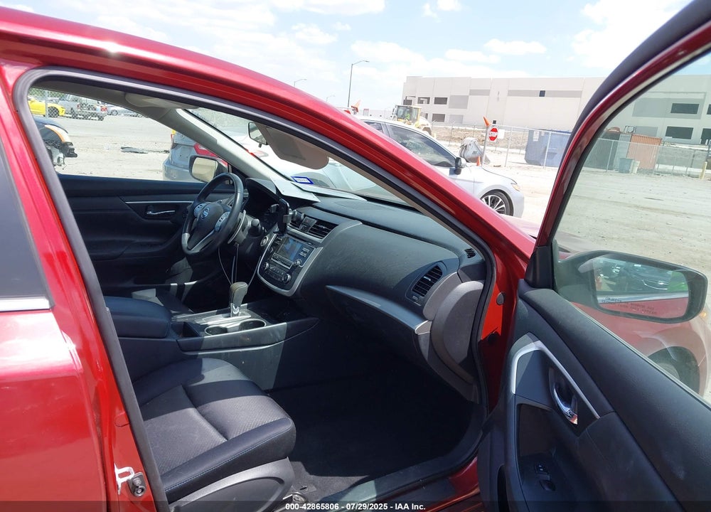 2017 NISSAN ALTIMA VIN: 1N4AL3AP6HC156066