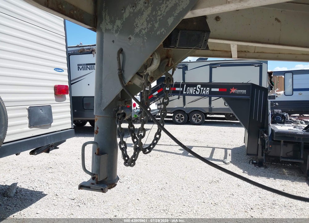 1999 SOONER TRAILER MFG CO INC --- VIN: 48HSA2221X1090789