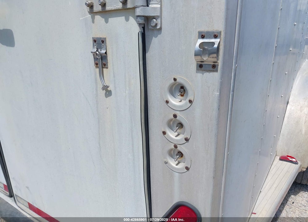 1999 SOONER TRAILER MFG CO INC --- VIN: 48HSA2221X1090789