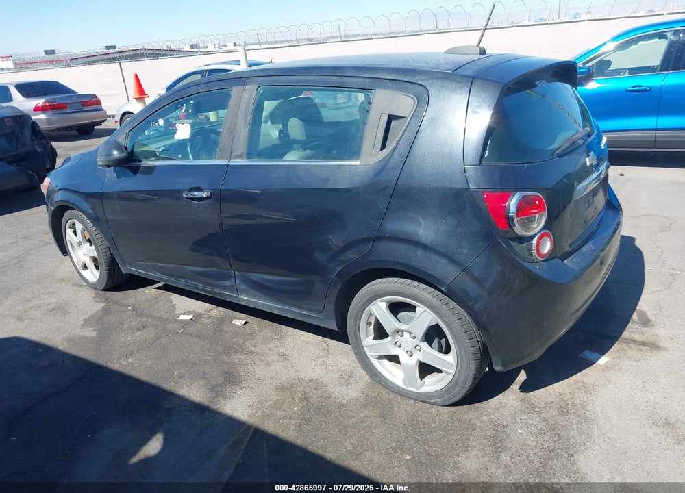 2015 CHEVROLET SONIC VIN: 1G1JE6SB8F4116693