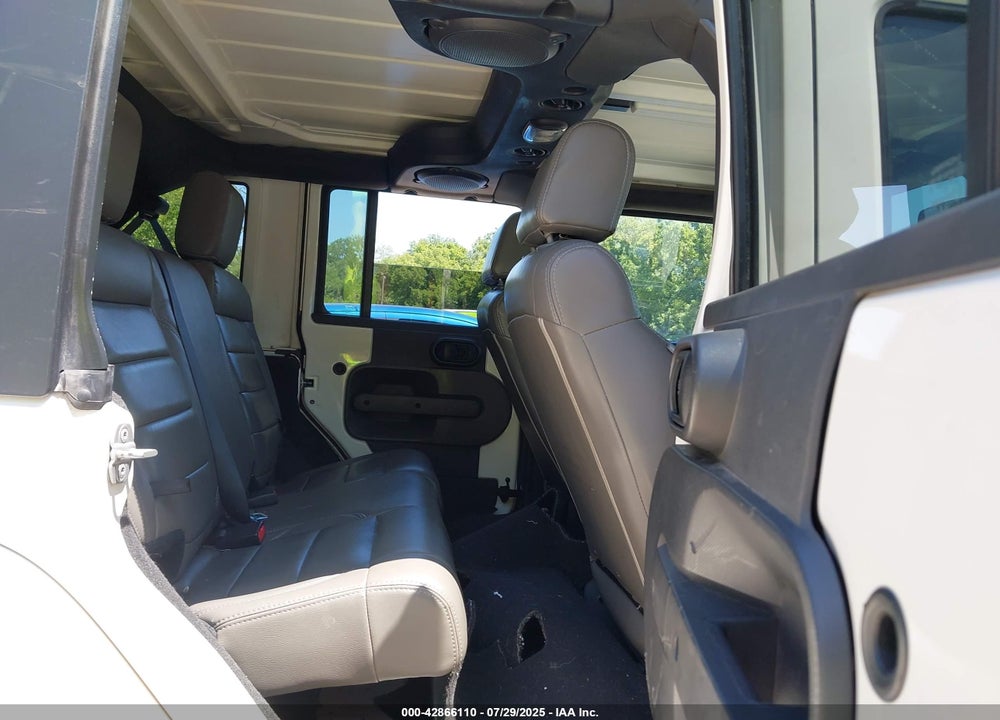 2010 JEEP WRANGLER UNLIMITED VIN: 1J4HA5H19AL220208