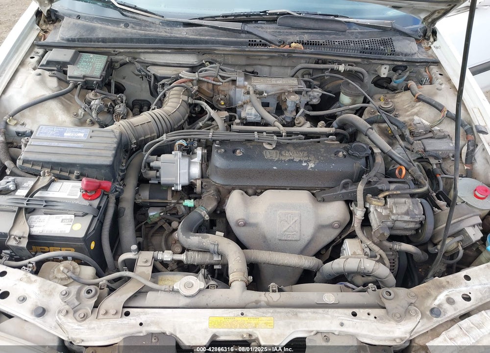 1991 HONDA ACCORD LX/EX VIN: 1HGCB7651MA158500