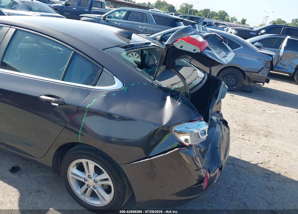 2016 CHEVROLET CRUZE VIN: 1G1BE5SM3G7303162