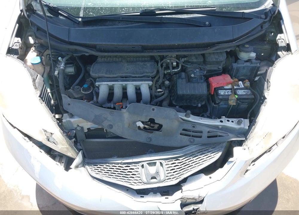 2011 HONDA FIT SPORT VIN: JHMGE8H5XBS003248