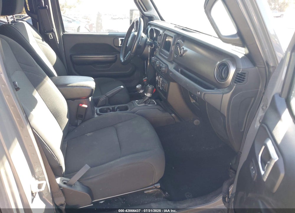 2020 JEEP GLADIATOR VIN: 1C6JJTAG6LL201409
