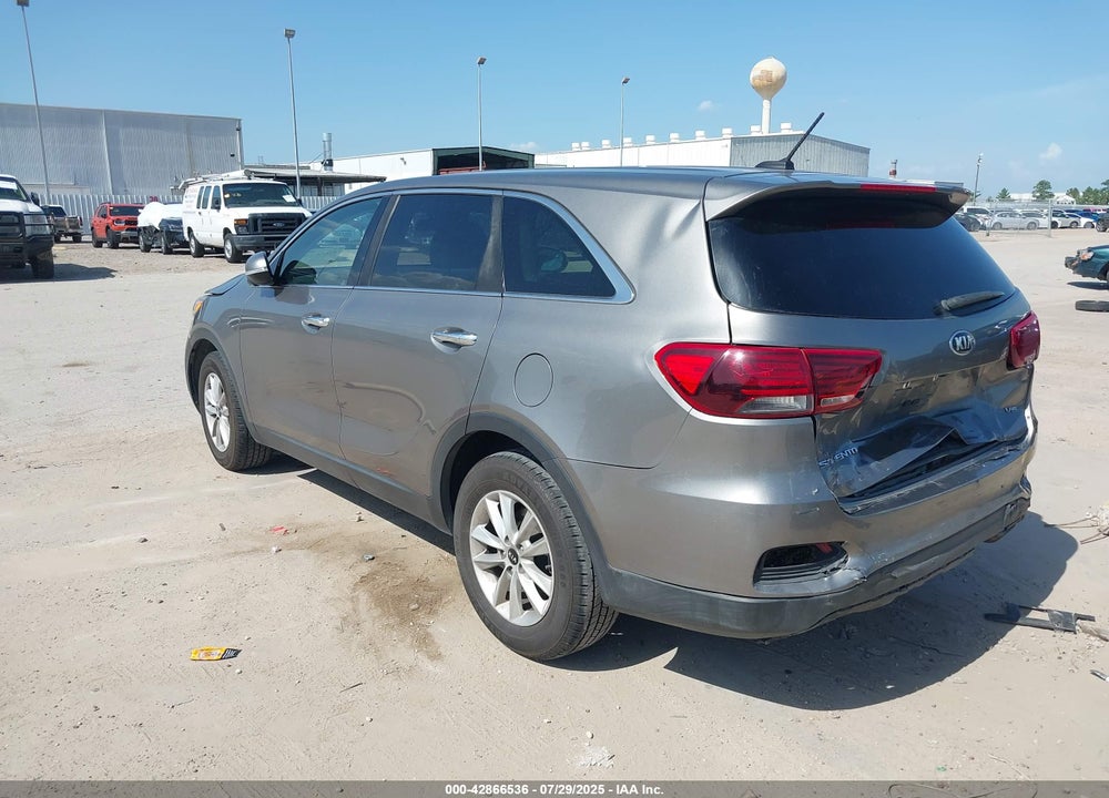 2019 KIA SORENTO VIN: 5XYPGDA5XKG453938