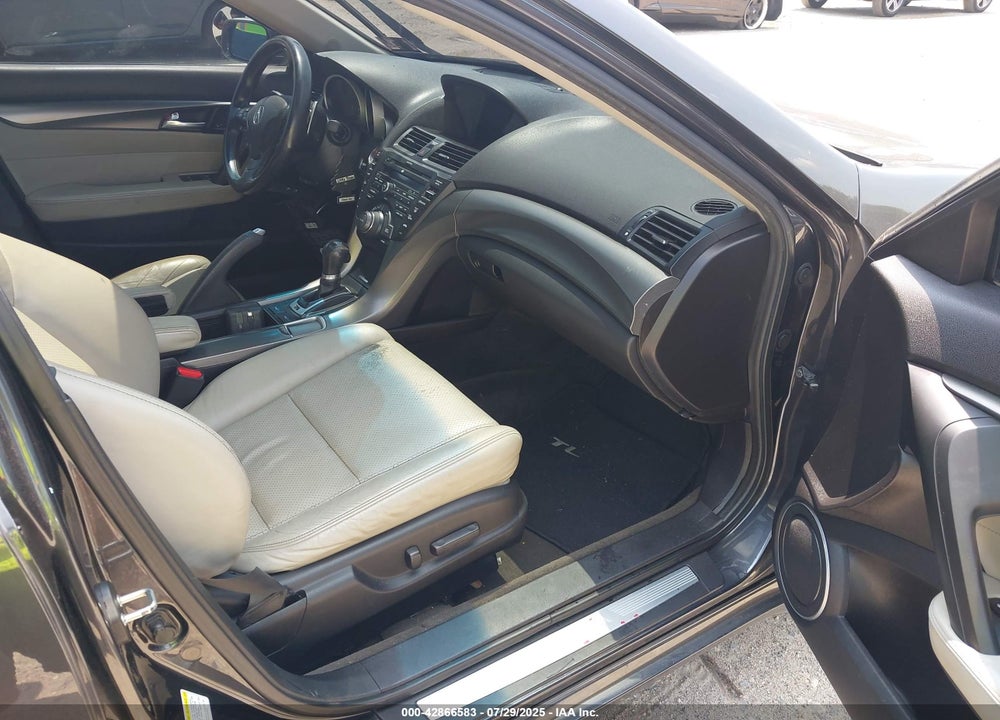 2012 ACURA TL VIN: 19UUA9F50CA007231