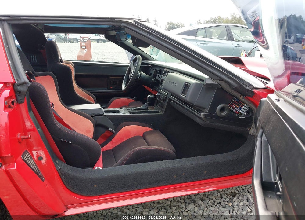 1988 CHEVROLET CORVETTE VIN: 1G1YY2184J5112275