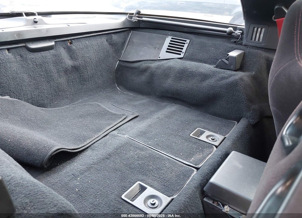 1988 CHEVROLET CORVETTE VIN: 1G1YY2184J5112275