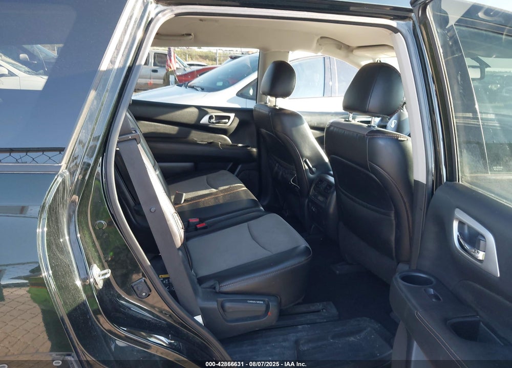 2019 NISSAN PATHFINDER SV VIN: 5N1DR2MN1KC651918