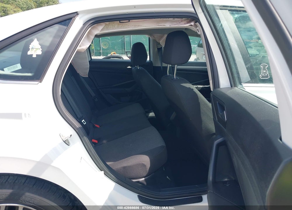 2021 VOLKSWAGEN JETTA VIN: 3VWC57BU4MM013308