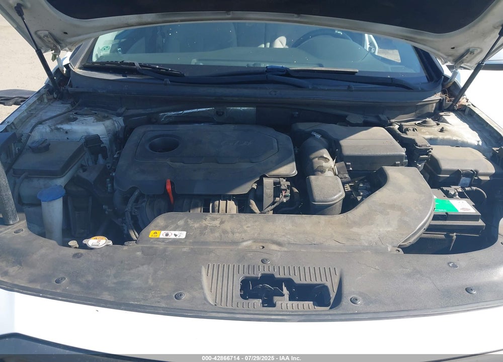 2015 HYUNDAI SONATA VIN: 5NPE34AF1FH127682