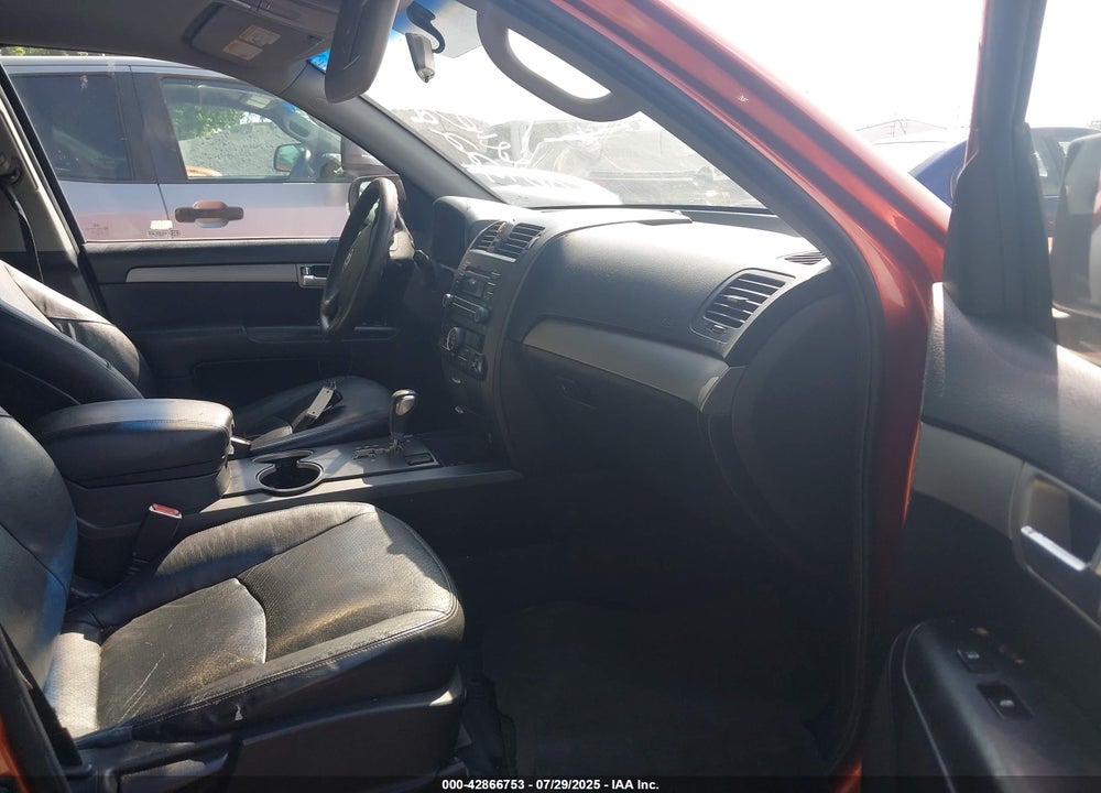 2009 KIA BORREGO VIN: KNDJJ741X85008120