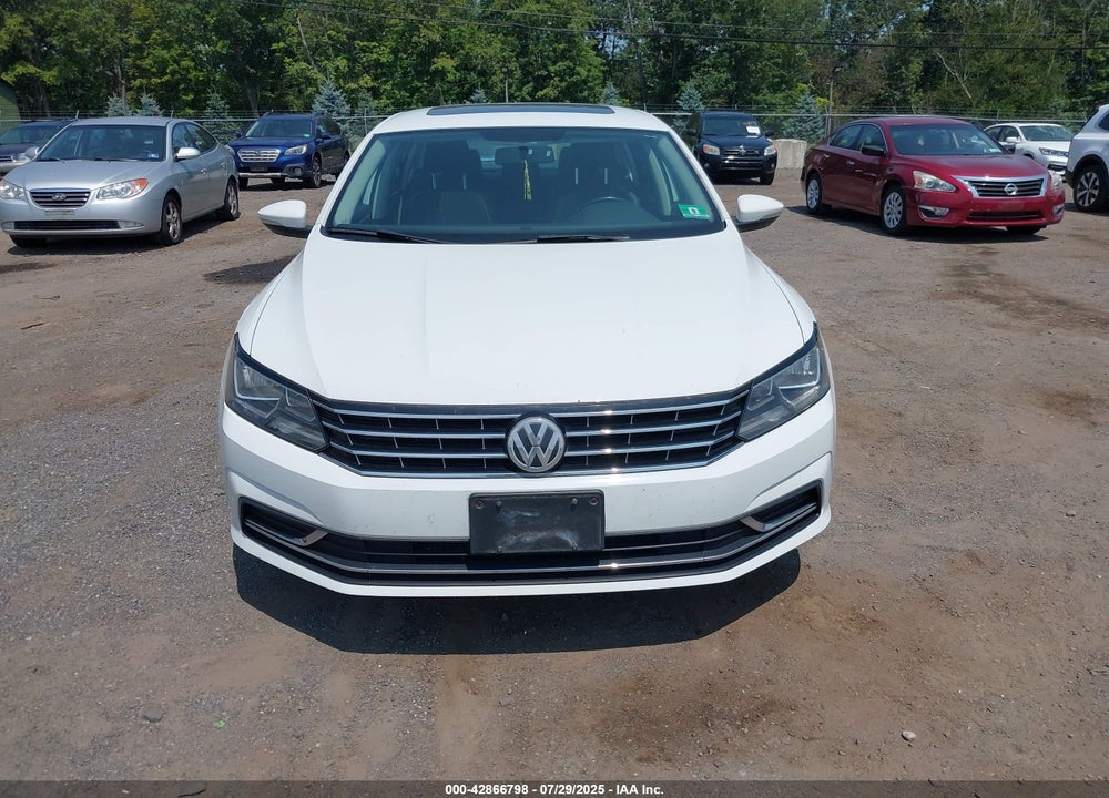 2016 VOLKSWAGEN PASSAT 1.8T SE VIN: 1VWBT7A38GC020973