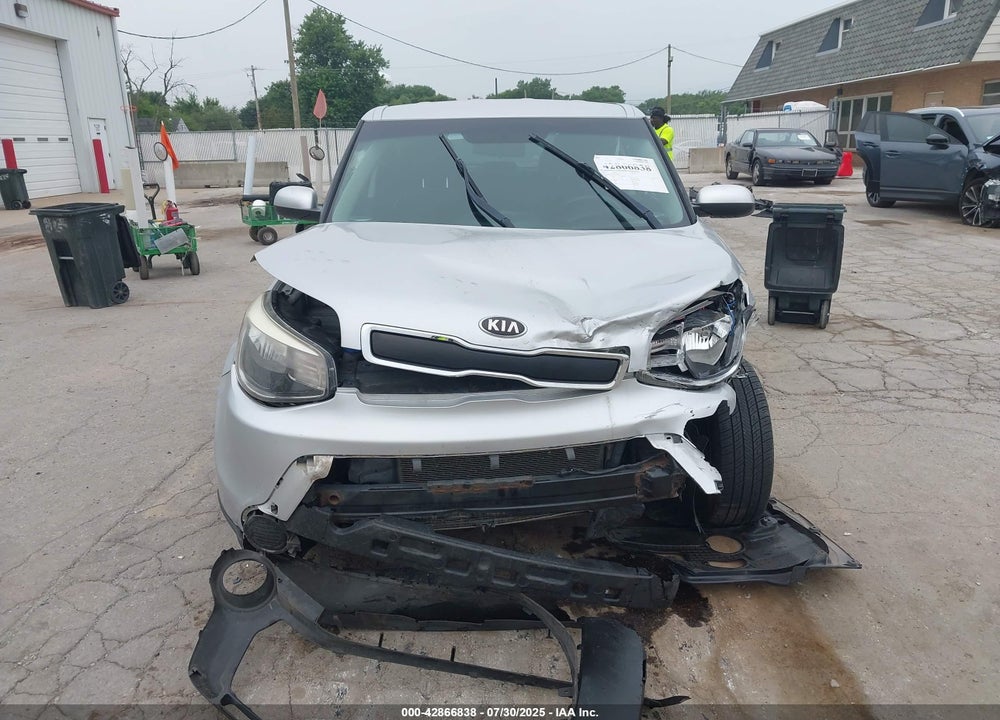 2014 KIA SOUL VIN: KNDJN2A28E7720324