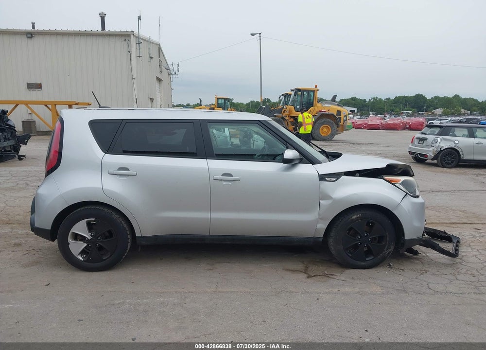 2014 KIA SOUL VIN: KNDJN2A28E7720324