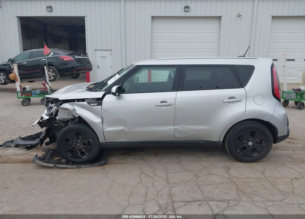 2014 KIA SOUL VIN: KNDJN2A28E7720324