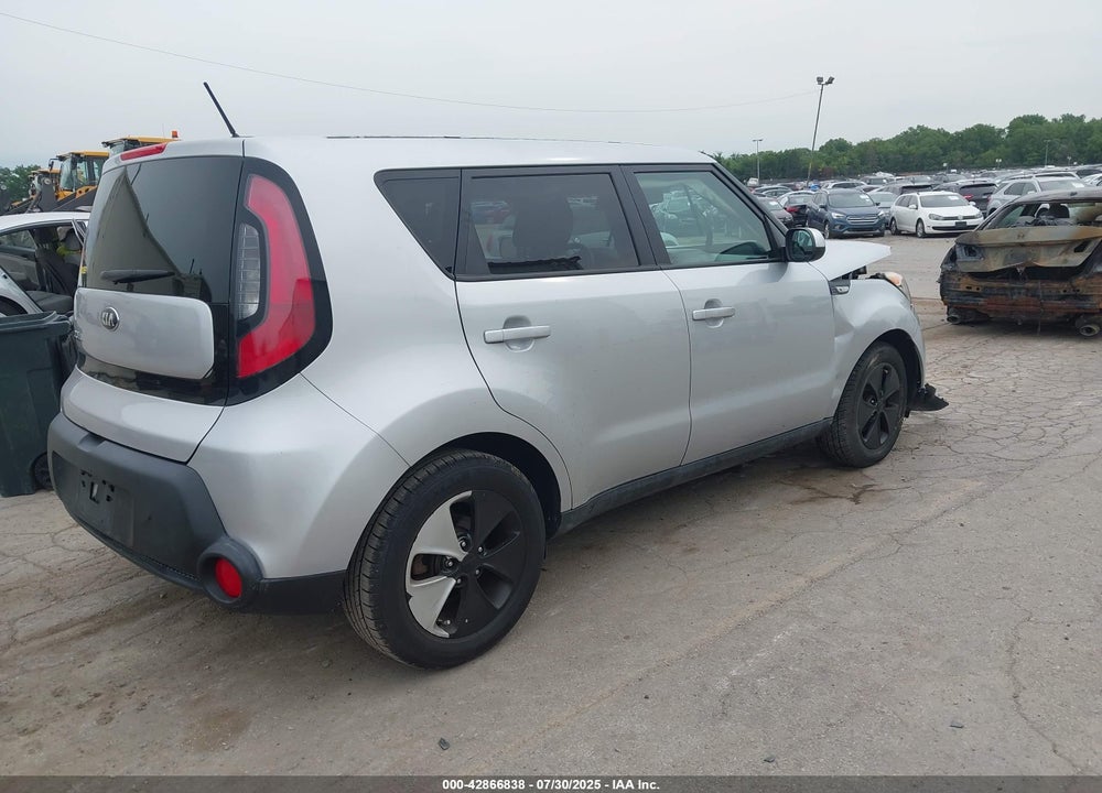 2014 KIA SOUL VIN: KNDJN2A28E7720324