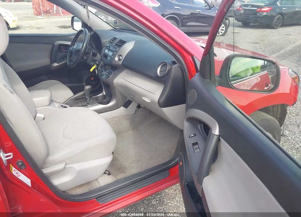 2007 TOYOTA RAV4 VIN: JTMBD31V775066390