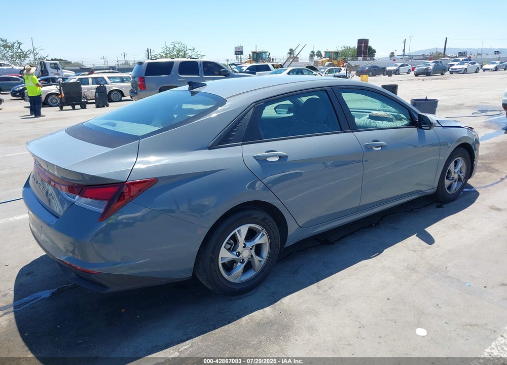 2021 HYUNDAI ELANTRA VIN: KMHLL4AG3MU108596