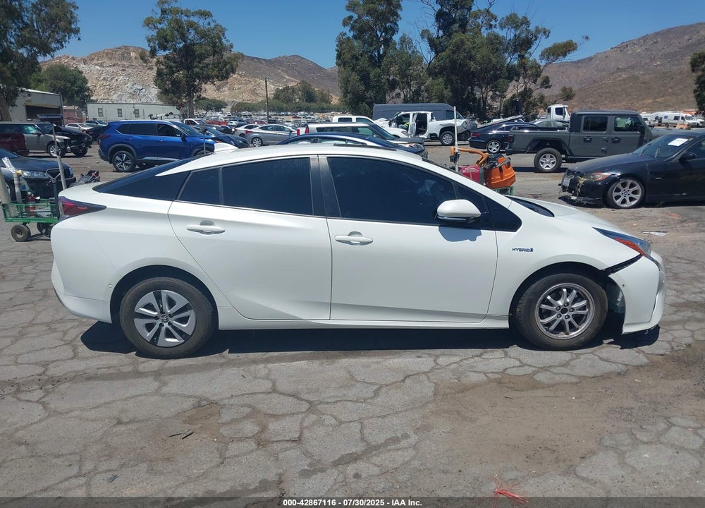 2017 TOYOTA PRIUS VIN: JTDKARFU5H3038404