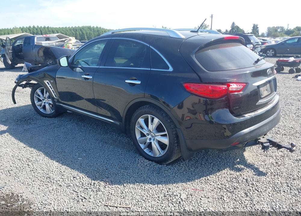 2014 INFINITI QX70 VIN: JN8CS1MW8EM412439