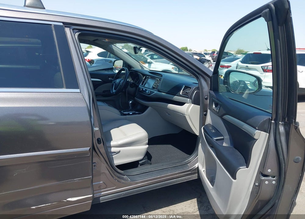 2016 TOYOTA HIGHLANDER VIN: 5TDKKRFH8GS151695