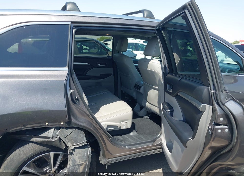 2016 TOYOTA HIGHLANDER VIN: 5TDKKRFH8GS151695